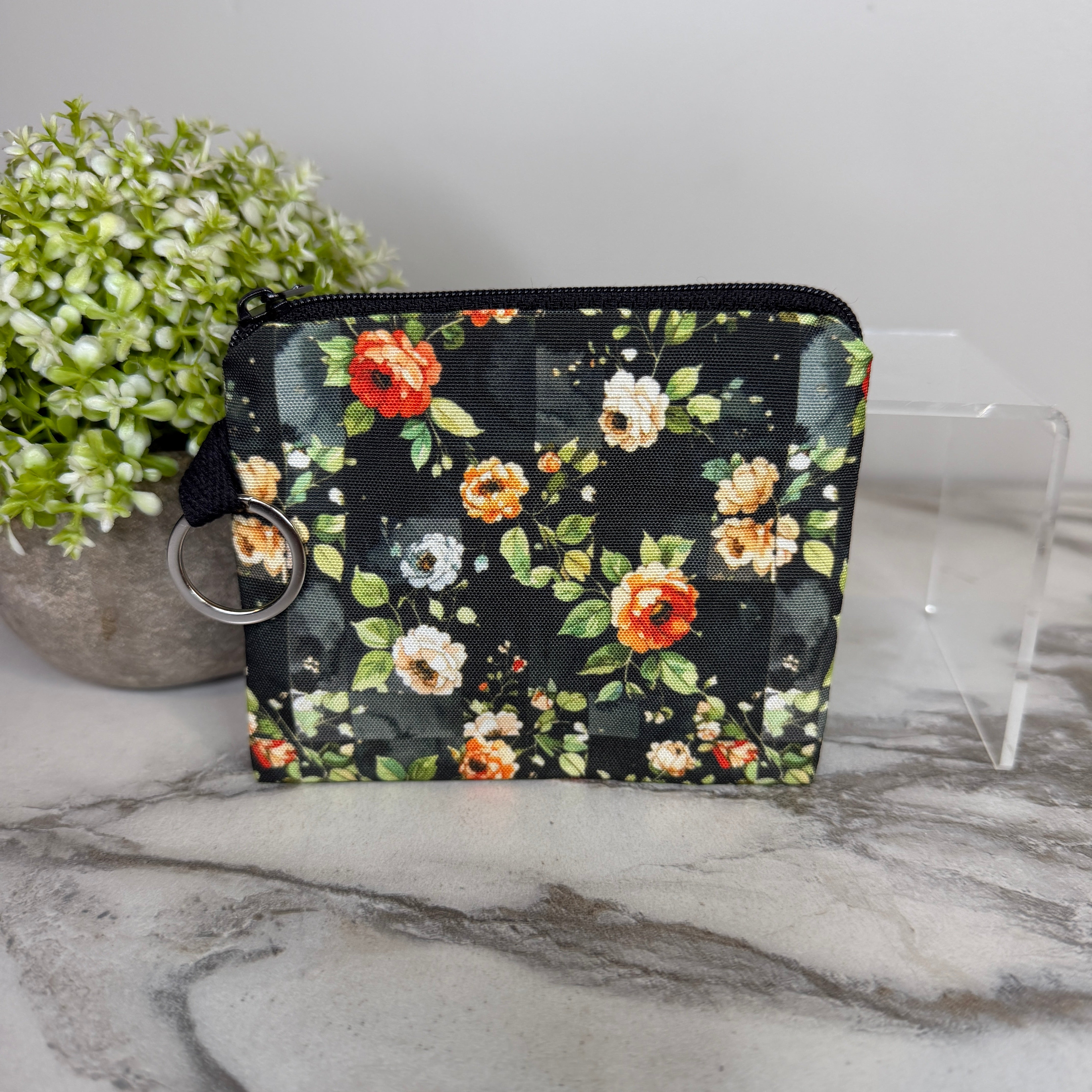 Mini Pouch - Floral on Black