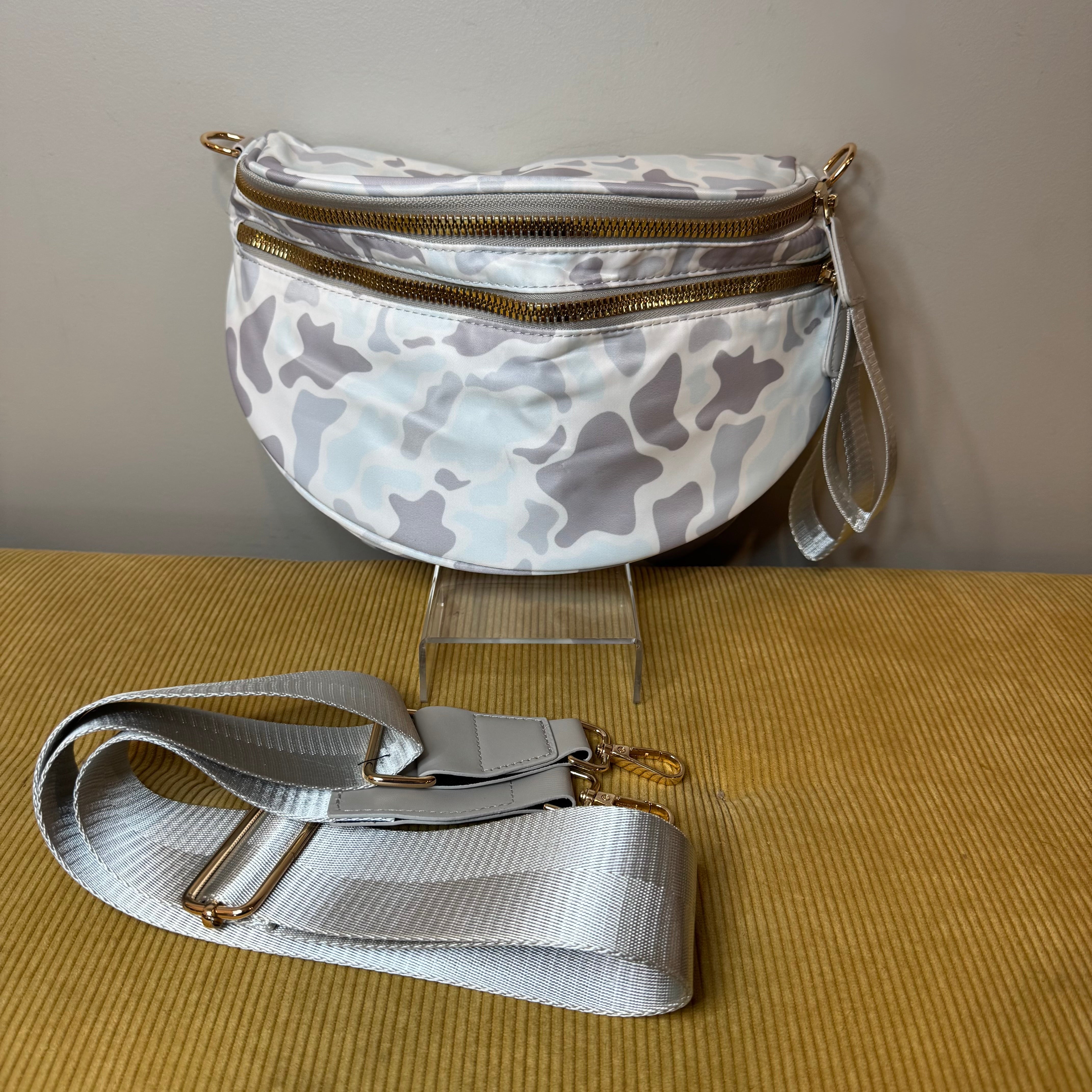 The Roni Nylon Crossbody - Camo Ice
