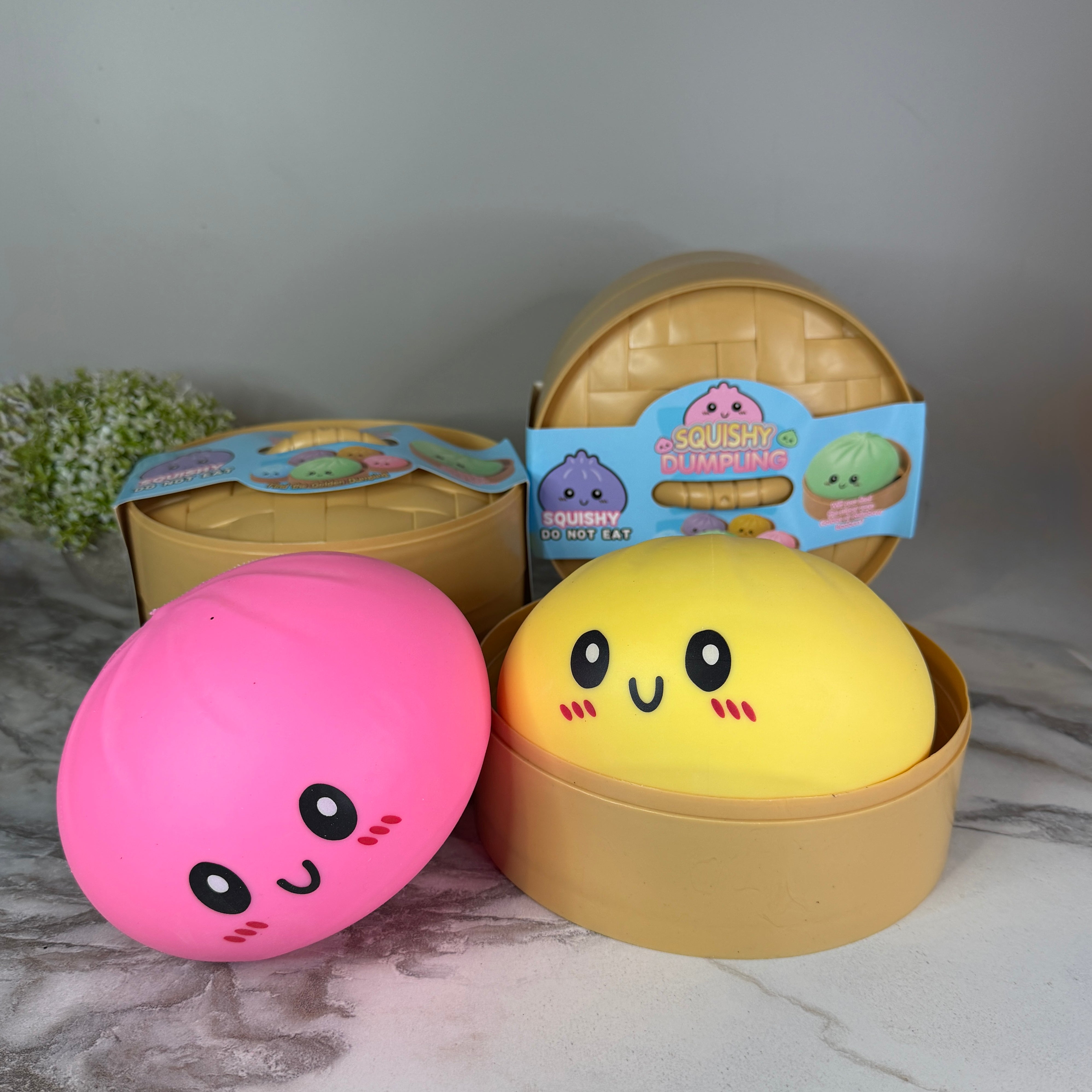 Squishy Toy - XL Jumbo Dumpling, Quick Squeeze Solid