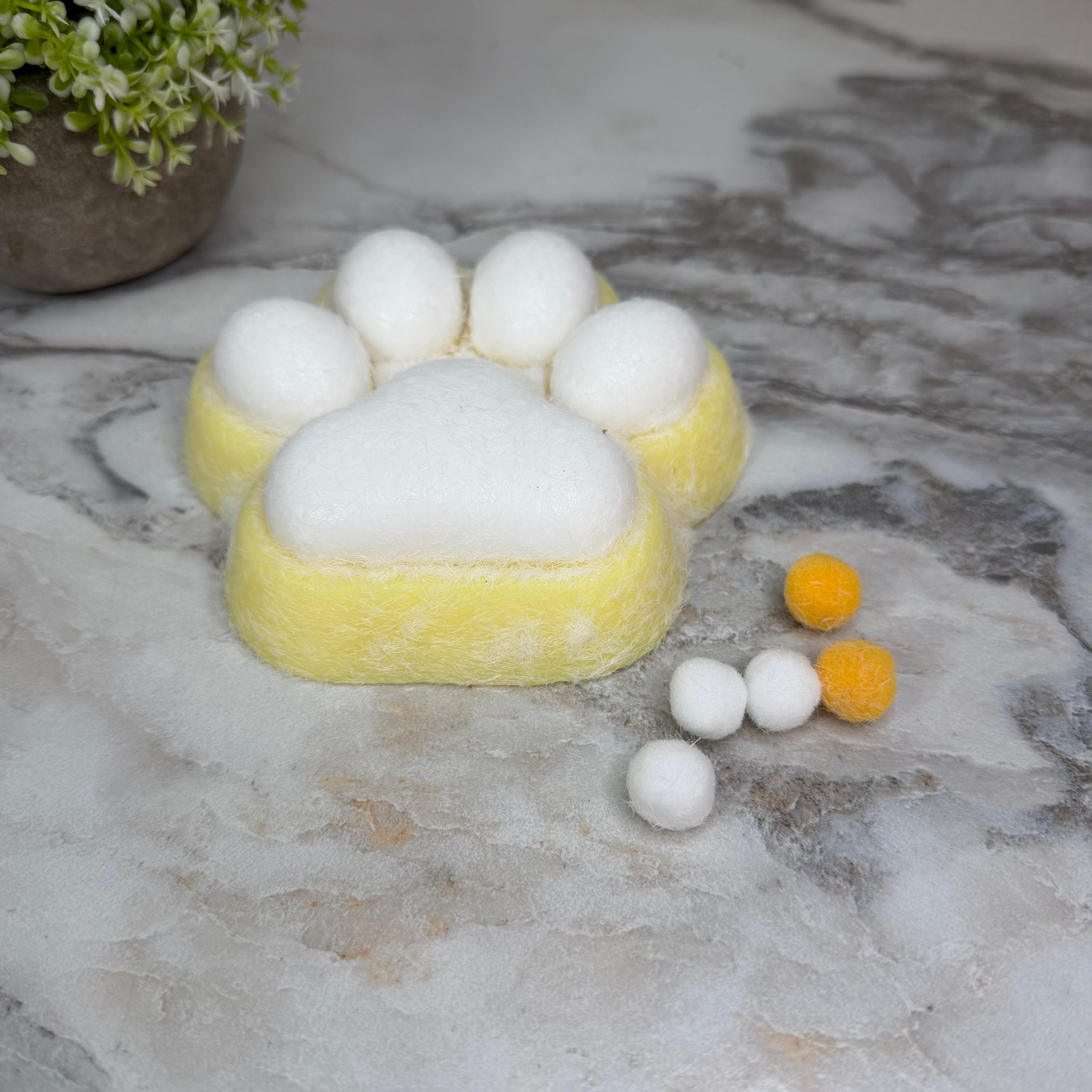 Squishy Toy - Giant Paw Taba