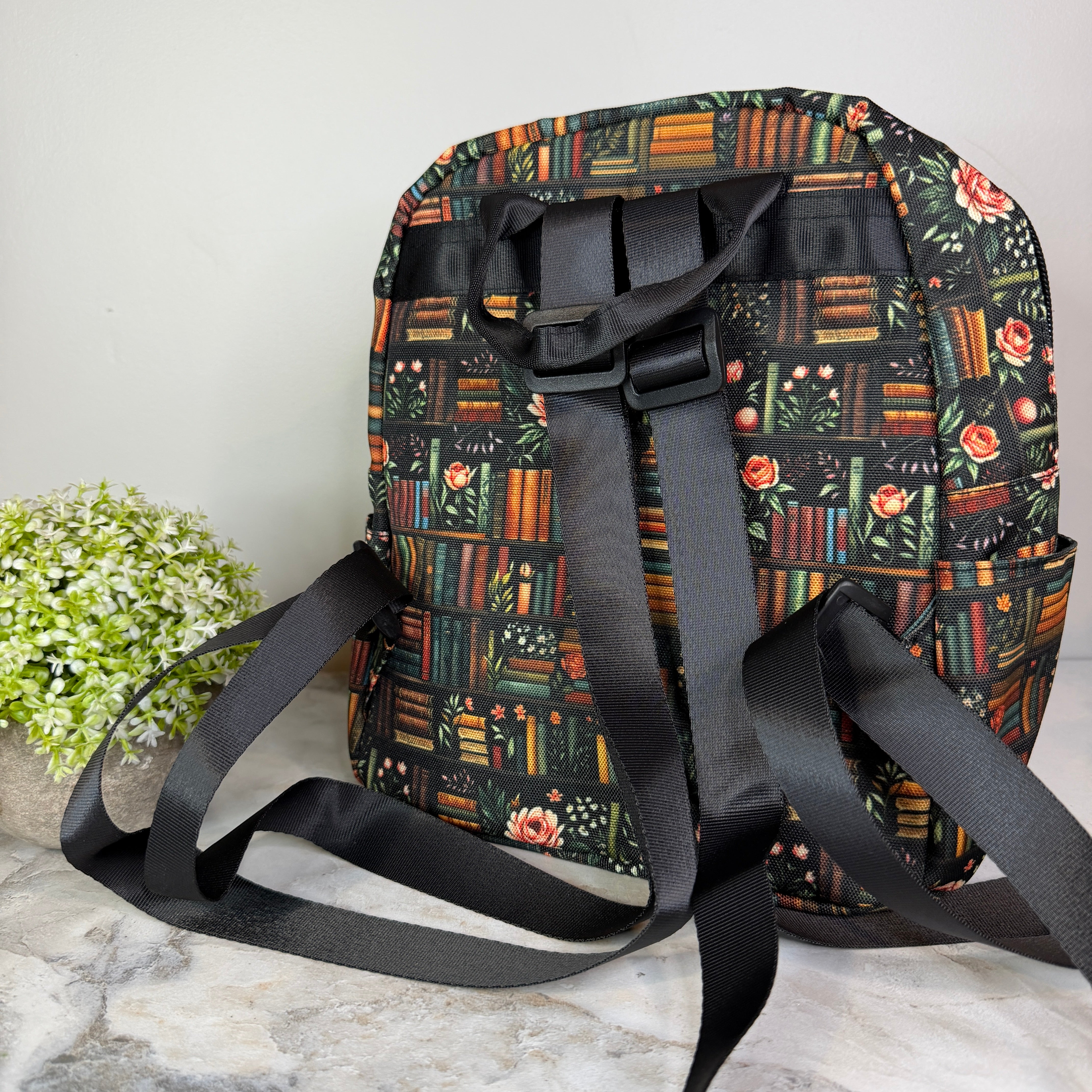 Mini Backpack - Book Roses