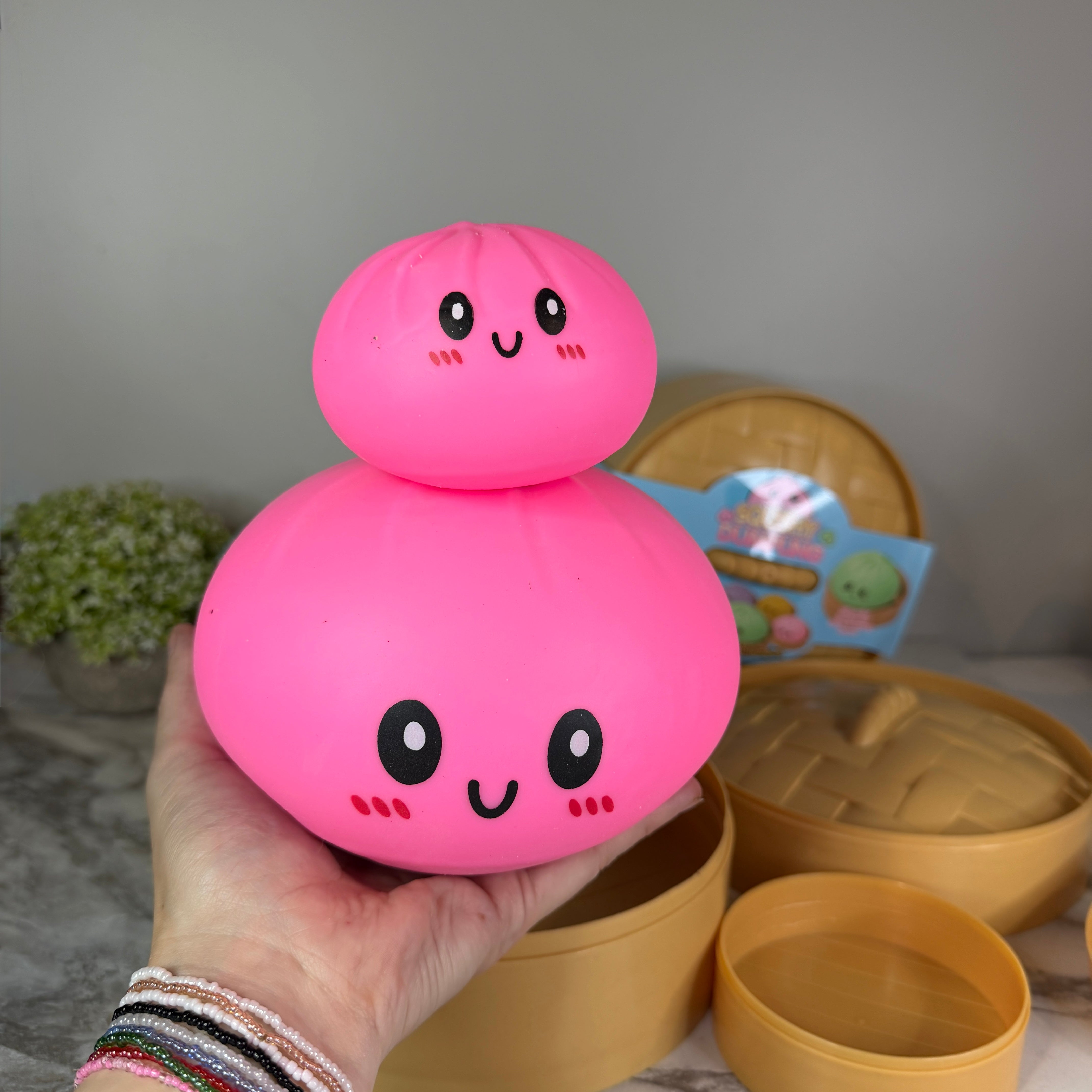 Squishy Toy - XL Jumbo Dumpling, Quick Squeeze Solid