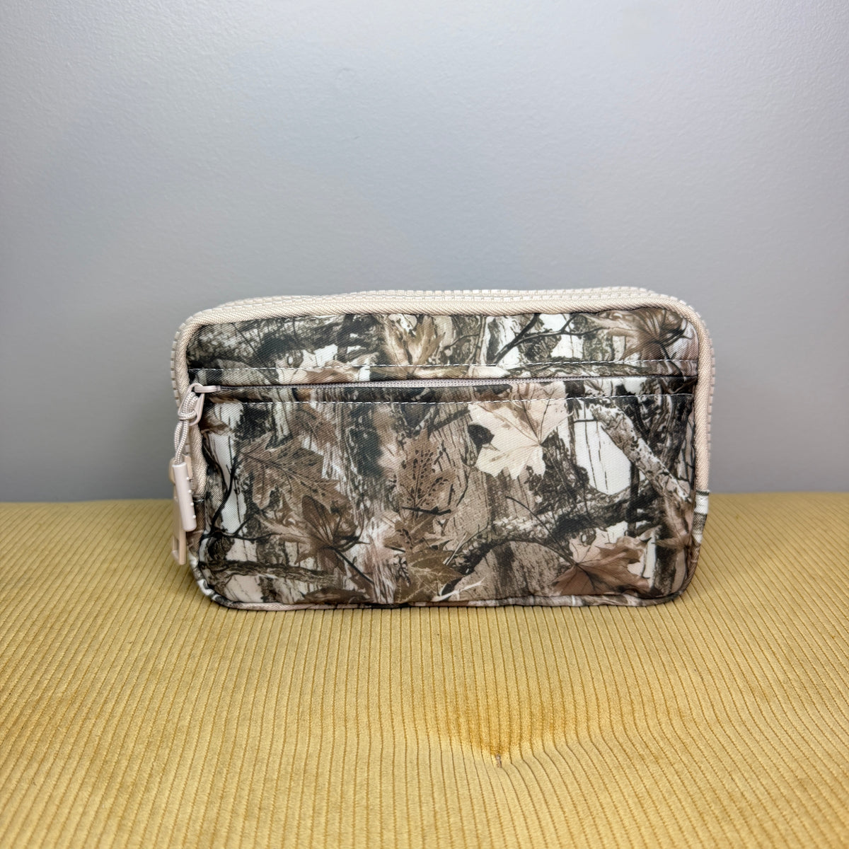 Remi - Nylon Crossbody - Camo