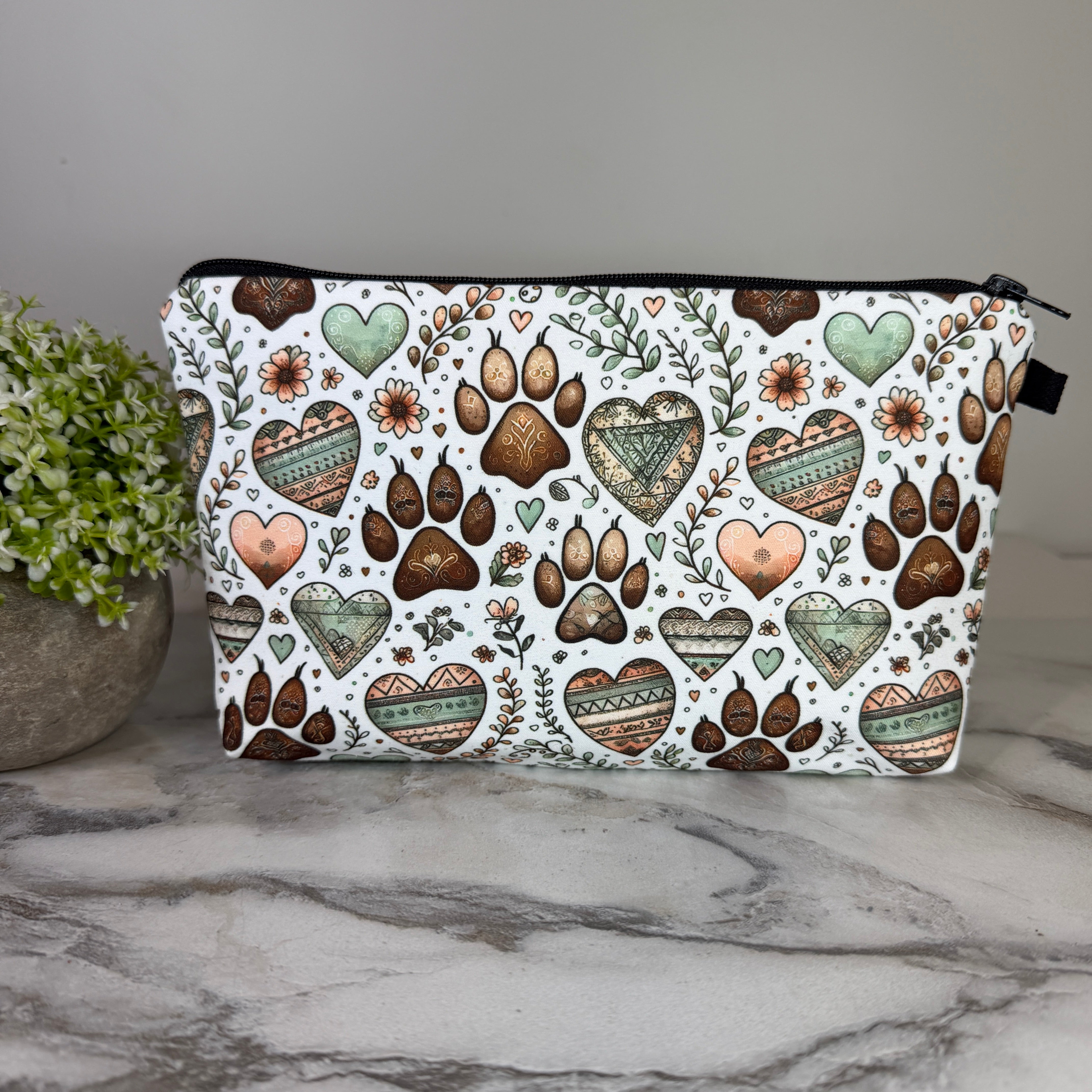 Pouch - Dog Paw Aztec Hearts