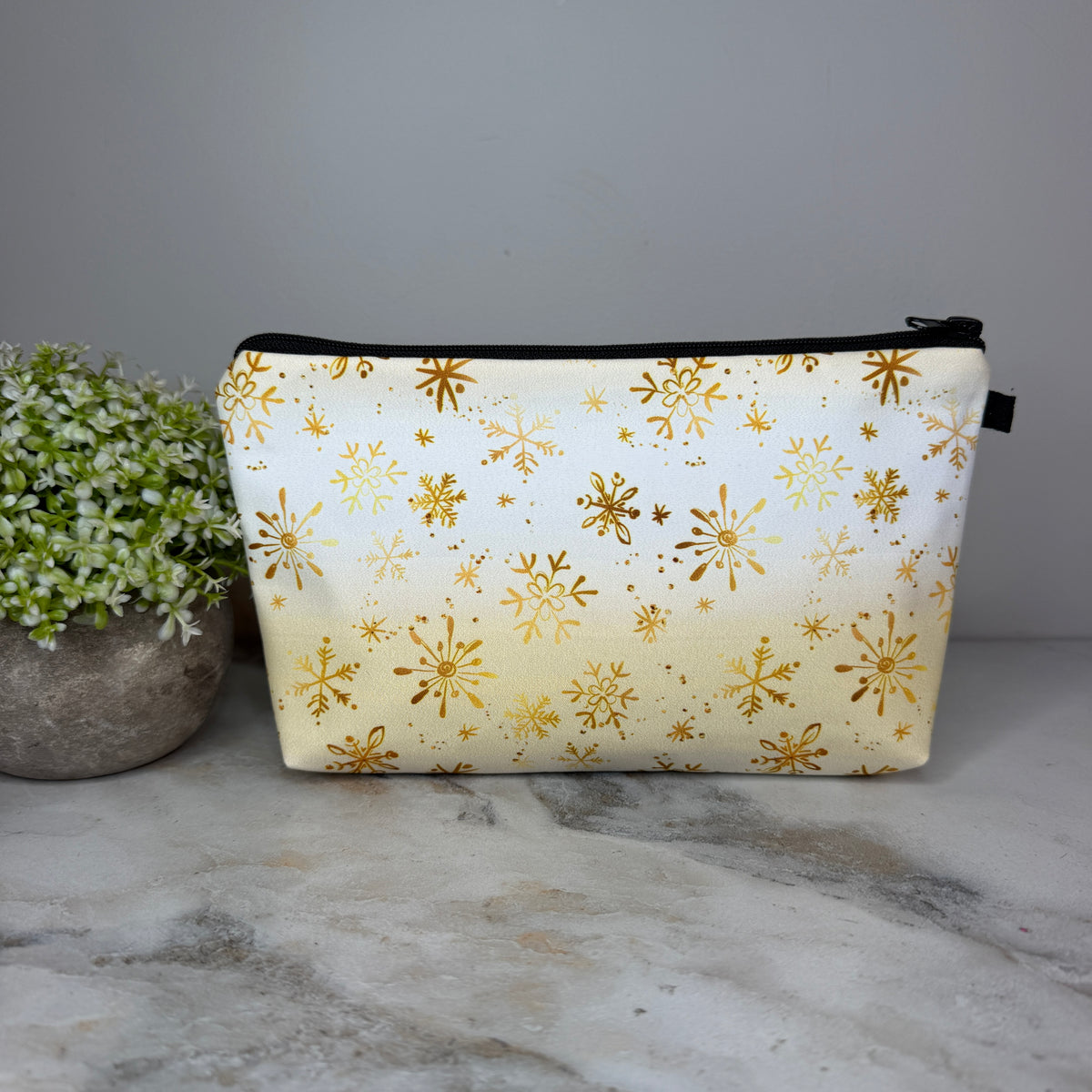 Pouch - Christmas - Snowflake Gold